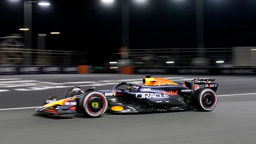 Max-Verstappen-holte-sich-im-zweiten-Rennen-der-Saison-den-zweiten-Sieg