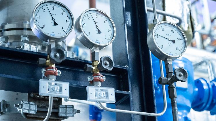 Ein Heizkraftwerk: Wärmenetze können angeschlossene Haushalte mit Energie versorgen.