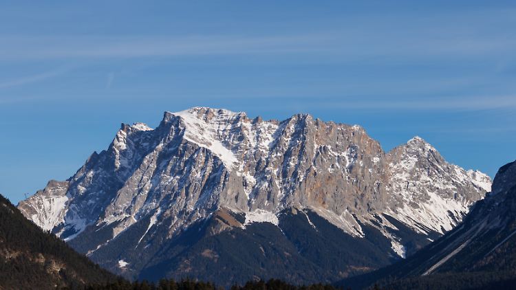 Die Zuspitze ist mit 2962 Metern Deutschlands höchster Berg.
