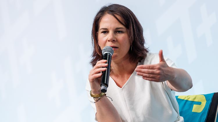 "Deutschland kann sich bei einem solchen Thema nicht enthalten", betonte die Außenministerin.