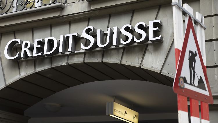Noch immer ist nicht entschieden, wie die alte Credit Suisse genau in die UBS integriert werden soll und welche Stellen wegfallen soll. Klar ist: Tausende Mitarbeiter werden ihren Job verlieren. 
