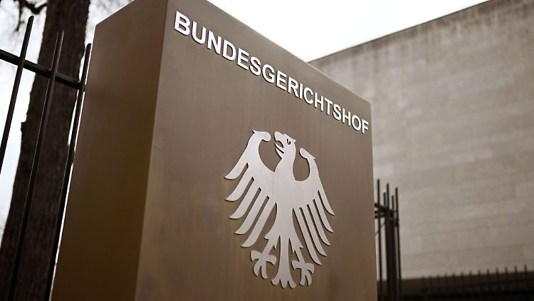 Das Bundesverfassungsgericht stellt klar: Stundenlöhne von zwei Euro sind verfassungswidrig.
