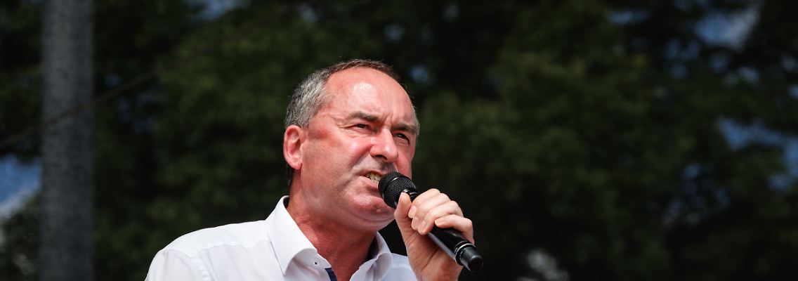 412567645.jpg