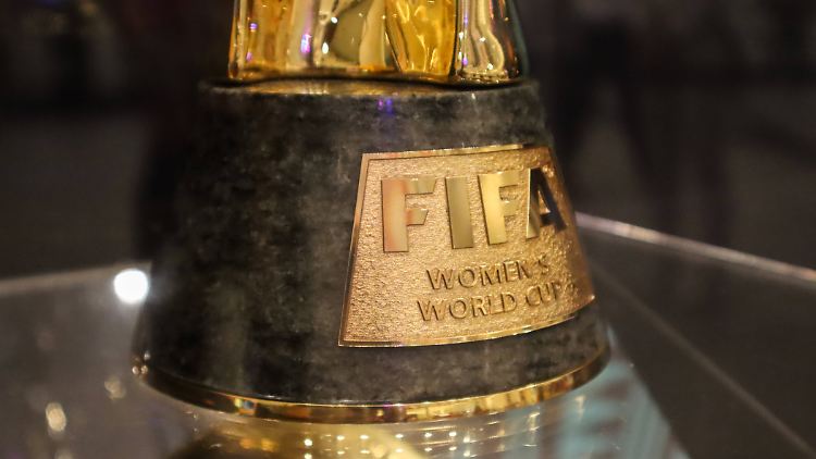 Um diesen Pokal geht's ab dem 20. Juli.