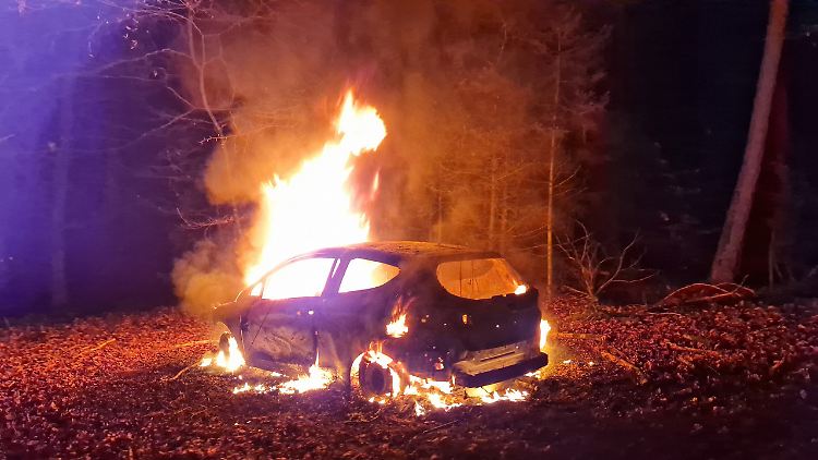 Das Auto des Opfers war völlig ausgebrannt.