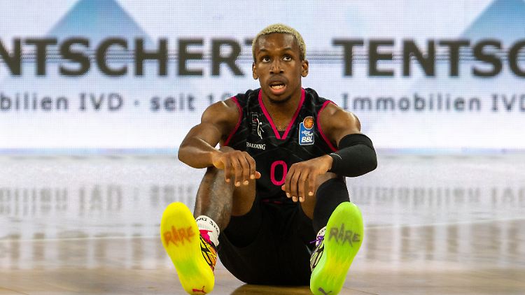 Die Basketballer aus Bonn haben sich das alles ganz anders vorgestellt.