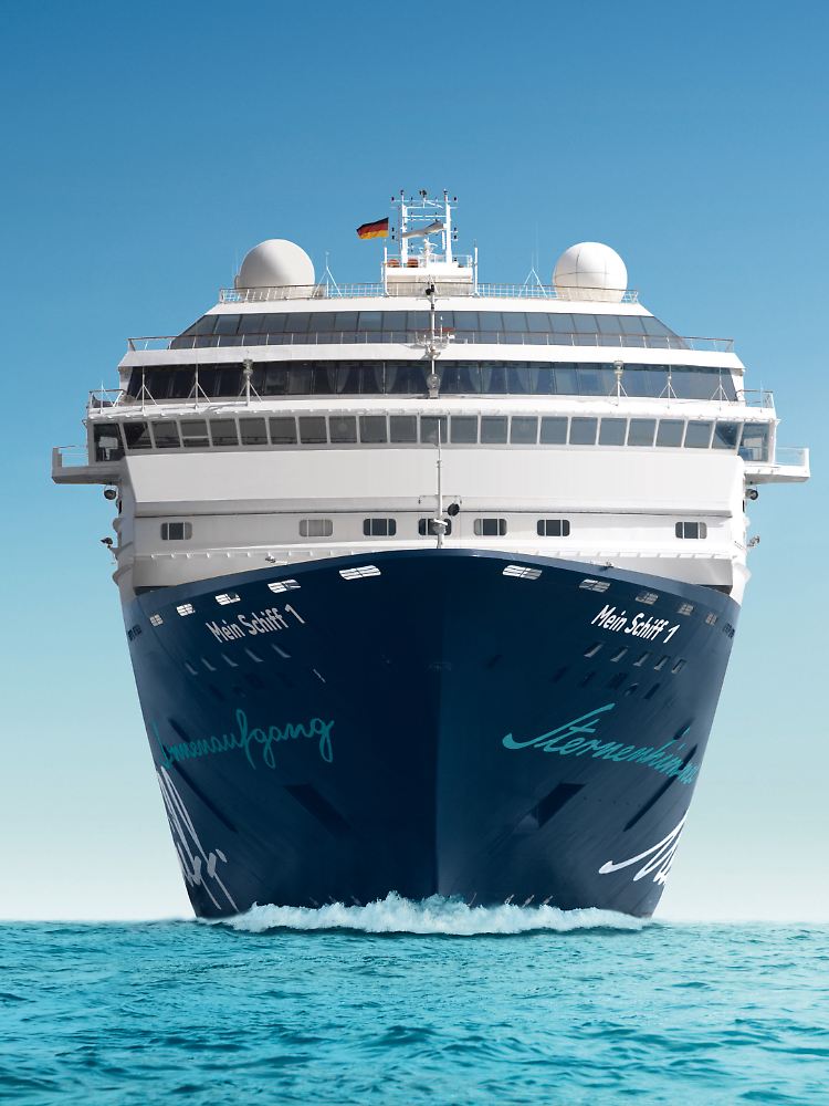 "Mein Schiff 1" kennt die Ostsee bereits - im Sommer 2011 kreuzt dort auch die "Mein Schiff 2" mit Heimathafen in Kiel.