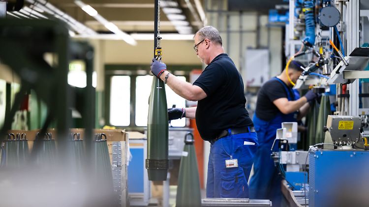 Rheinmetall könnte künftig in Brandenburg einen Standort aufbauen. Im Rennen sind aber auch noch Standorte in Nordrhein-Westfalen, Niedersachsen und Bremen