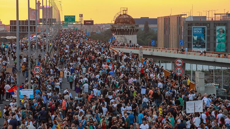 Die Protestierenden legten unter anderem eine Autobahn lahm.