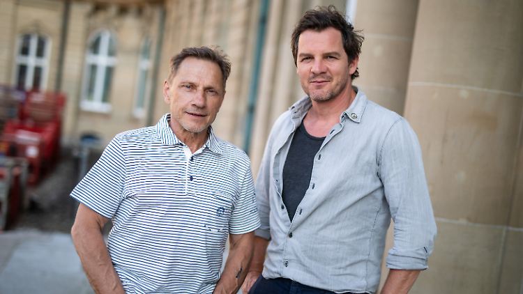 Richy Müller und Felix Klare aka Thorsten Lannert und Sebastian Bootz sind schon seit 30 "Tatort"-Folgen ein Team.