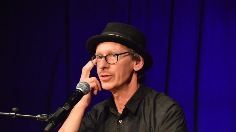 Christian "Flake" Lorenz ist Keyboarder bei Rammstein.