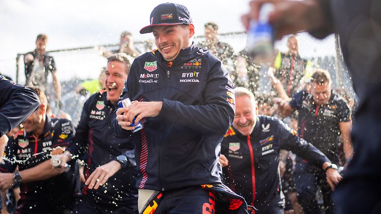 Verstappen wird maximal bei seinen Siegesfeiern eingeholt.