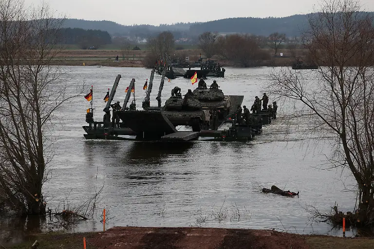 94a4b96d5fd7b9f83febd30d30e84d74