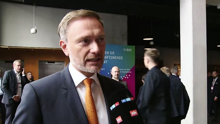 lindner.JPG