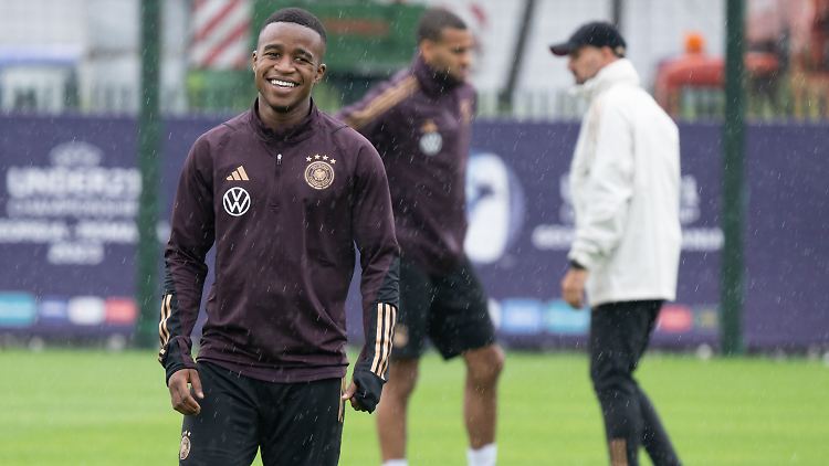 Moukoko könnte beim Titelverteidiger zum Torschützen werden.