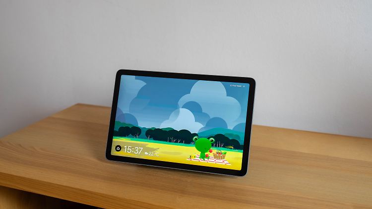 Das Google Pixel Tablet wird mit seinem Ladedock zum smarten Display.