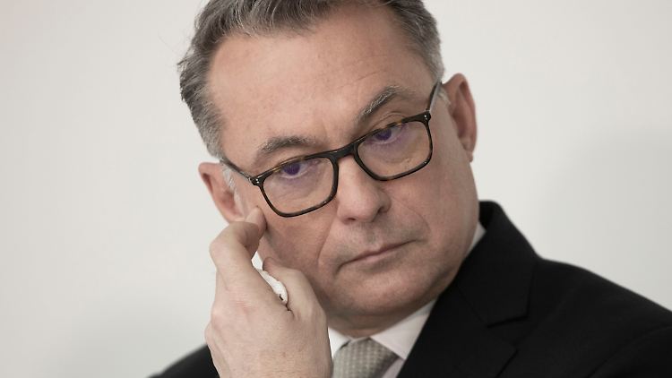 Joachim Nagel stellt sich hinter mögliche Leitzinserhöhungen.