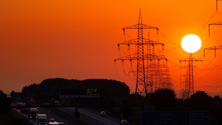 Die Stromnetze müssen für eine klimaneutrale Zukunft massiv umgebaut werden.