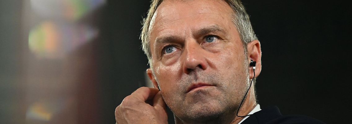 Hat laut einer Umfrage noch die Anerkennung der Bevölkerung: Bundestrainer Hansi Flick.