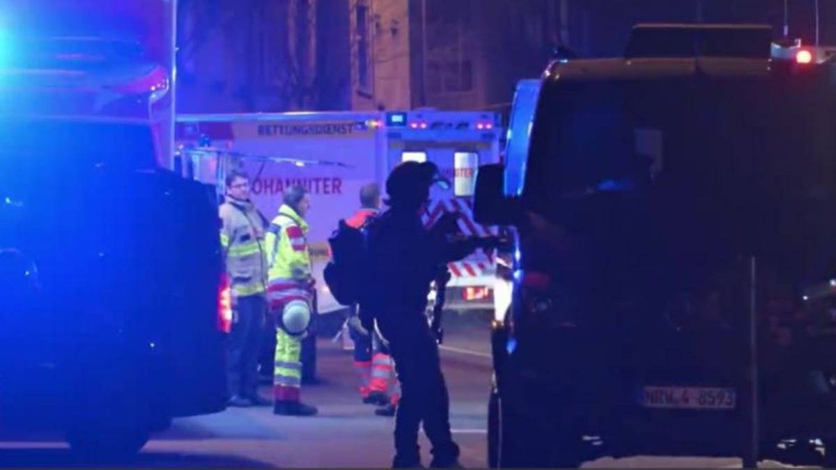 Verdächtige angeschossen: SEK stürmt Aachener Klinik und überwältigt 65-Jährige - ntv.de