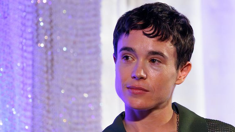 Page kritisiert den Druck in Hollywood, dem binären Schema von Mann und Frau zu entsprechen.