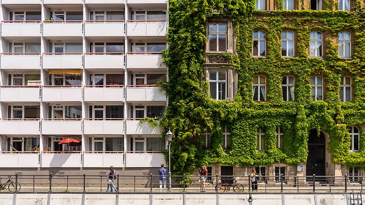 In Großstädten wie Berlin gingen die Preise besonders stark zurück.