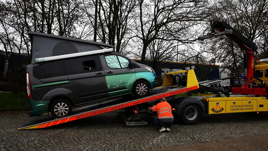 2024-03-04T153229Z-1418558501-RC23F6AO1665-RTRMADP-3-GERMANY-CRIME-RED-ARMY-FRAKTION