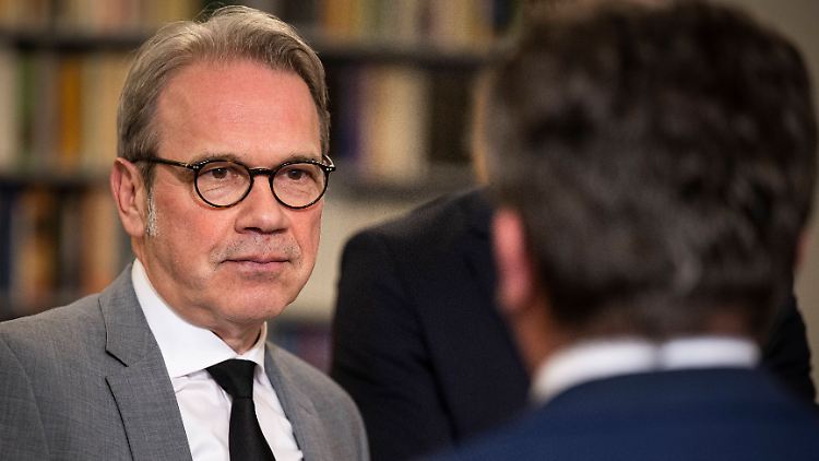 Georg Maier ist Vorsitzender der SPD Thüringen und Innenminister des Freistaats Thüringen.