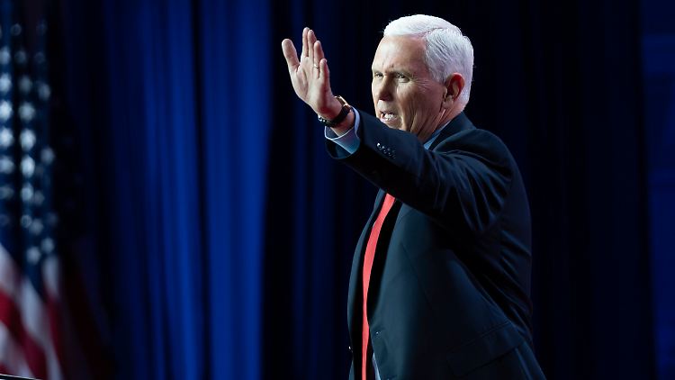 Pence geht bei den Evangelikalen auf Stimmenfang.