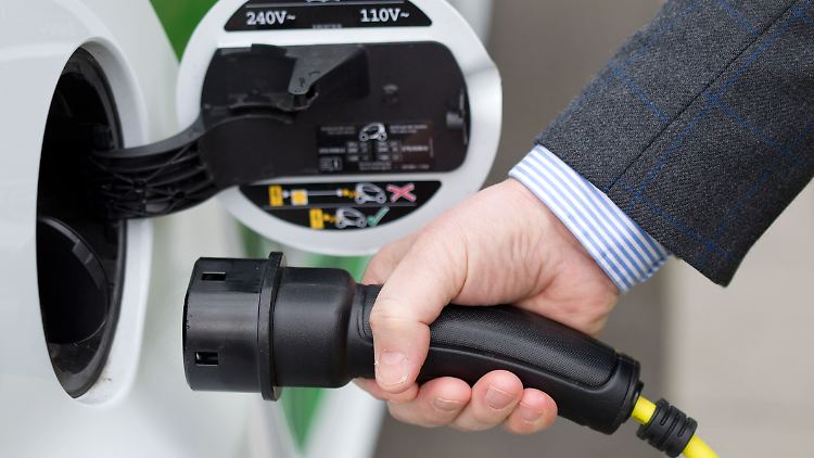 E-Autos brauchen auch Batterien.