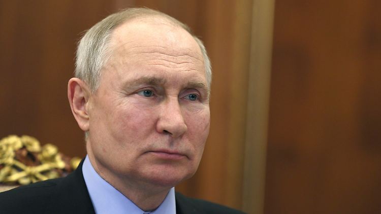 Russlands Präsident Wladimir Putin ruft zur Bestrafung der Drahtzieher des Aufstands auf. 