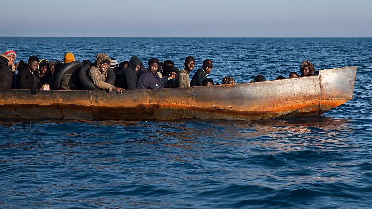 Im vergangenen Jahr steuerten laut UNHCR mehr als 46.000 Migranten Lampedusa an.