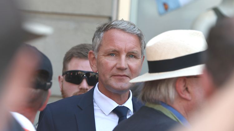 Thüringens AfD-Chef Höcke hofft schon auf ein "politisches Erdbeben" bei den Wahlen in Ostdeutschland im nächsten Jahr.
