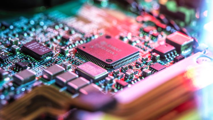 "Downfall" bedroht fast alle aktuell genutzten Intel-Rechner.