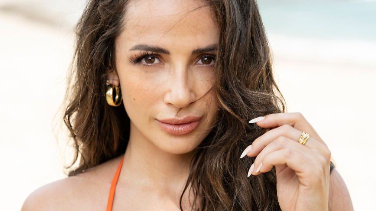 Single-Mama Jennifer Saro sucht im TV die Liebe.