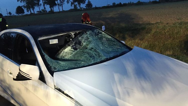 Ein junger Mann war im August in Bad Doberan mit einem Auto in eine Menschengruppe gefahren. Eine 21-Jährige kam dabei ums Leben.
