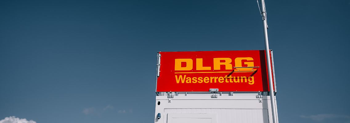 408929011.jpg