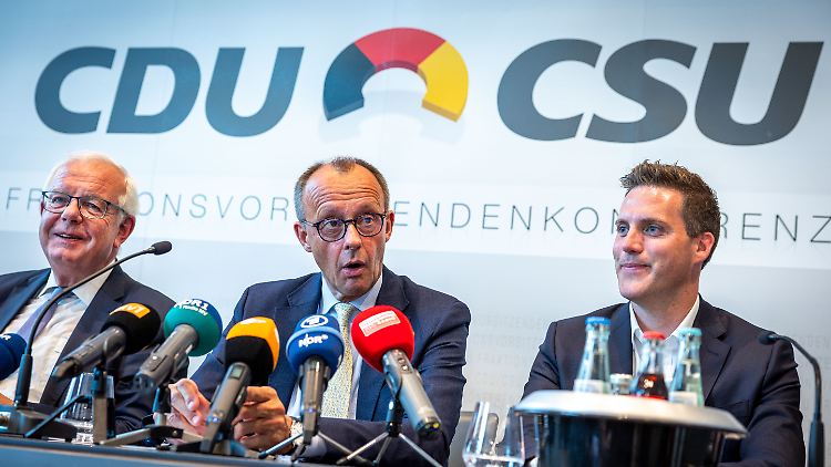 Die Union wirft der Bundesregierung "ideologische Gesellschaftspolitik" vor.