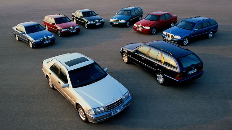 Sortiment mit Stern: Zur klassischen Stufenhecklimousine stellte Mercedes ab 1996 auch noch ein T-Modell (Kombi).