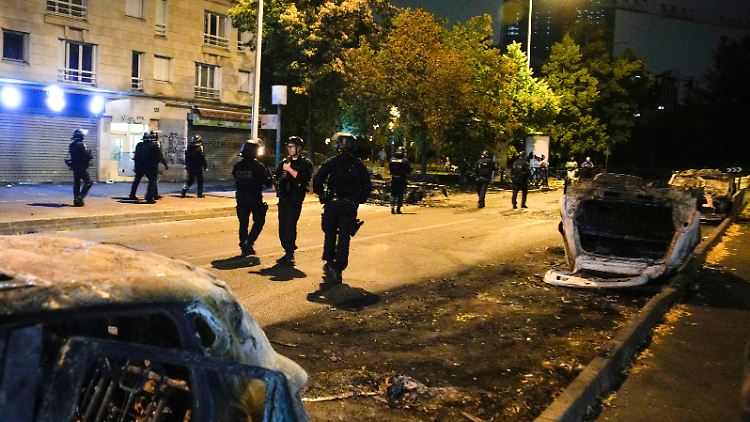 45.000 Sicherheitskräfte sind in der Nacht landesweit im Einsatz.