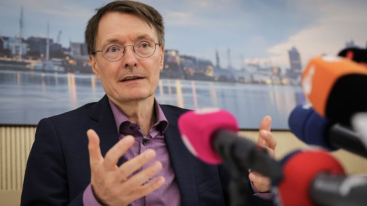 Lauterbach hatte bestätigt, dass im Etat des Bundesgesundheitsministeriums eine Milliarde Euro Steuerzuschuss wegfällt.