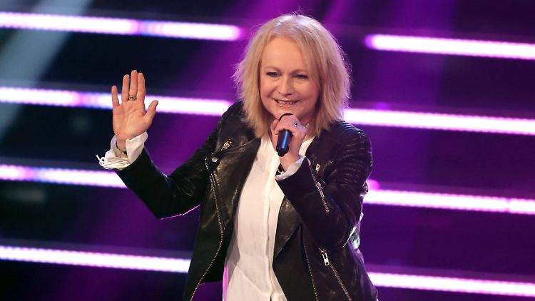Blickt wieder hoffnungsvoll in die Zukunft und feiert das Leben: Schlagerstar Nicole.