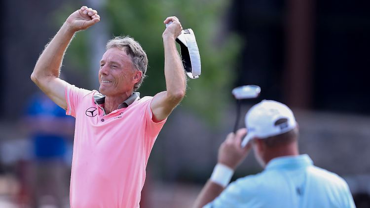 Jubelt einfach immer weiter: Bernhard Langer. 
