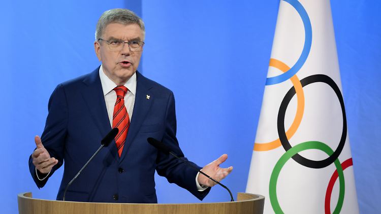 "Thomas Bach als international hoch anerkannter IOC-Präsident kann die Schwingungen gerade international sehr gut lesen."