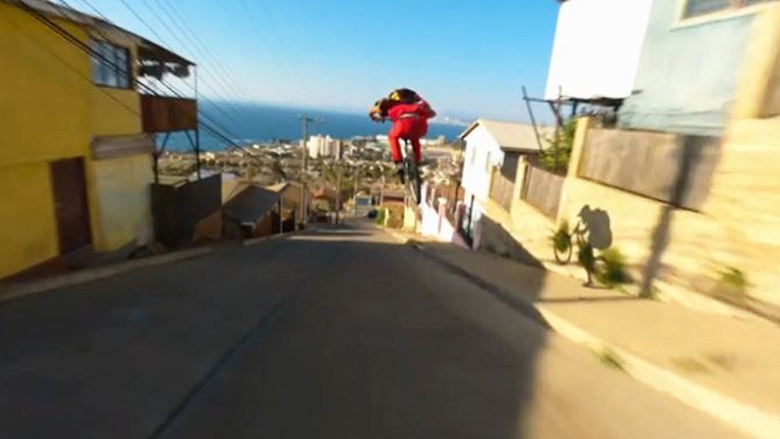 Stunt-Fahrt_Valparaiso2.JPG