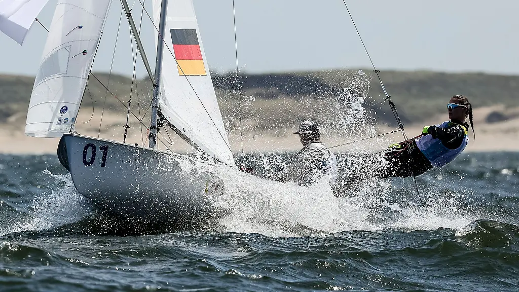 Simon-Diesch-und-Anna-Markfort-aus-Deutschland-in-bei-der-WM-in-Den-Haag