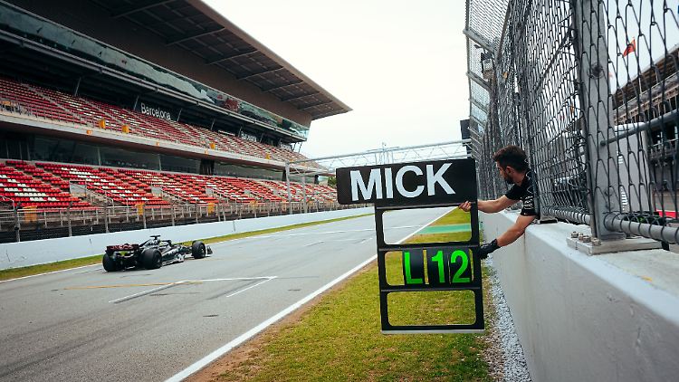 Mick Schumacher absolvierte Testfahrten für McLaren.