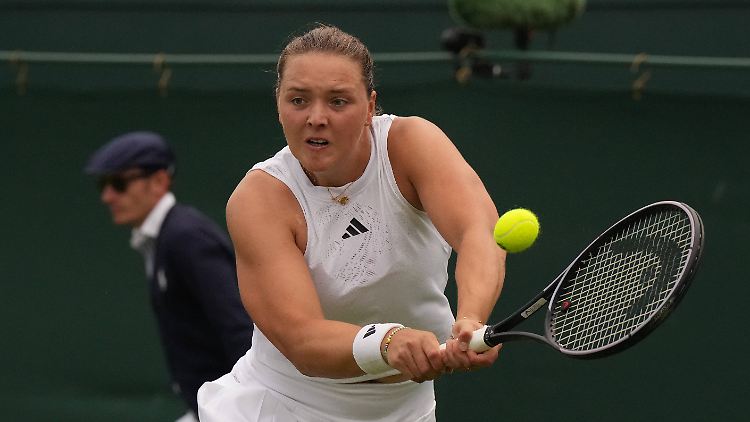 Niemeier setzte sich gegen die French-Open-Finalistin Muchova durch.
