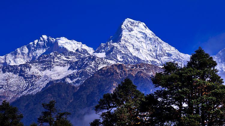 Die Annapurna zählt wegen der hohen Lawinengefahr zu den am seltensten bestiegenen Achttausendern.