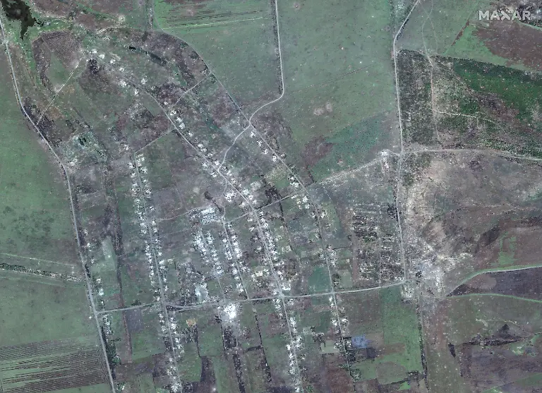 Ein-Satellitenbild-von-Maxar-zeigt-das-ukrainische-Dorf-Robotyne-am-30-August-2023